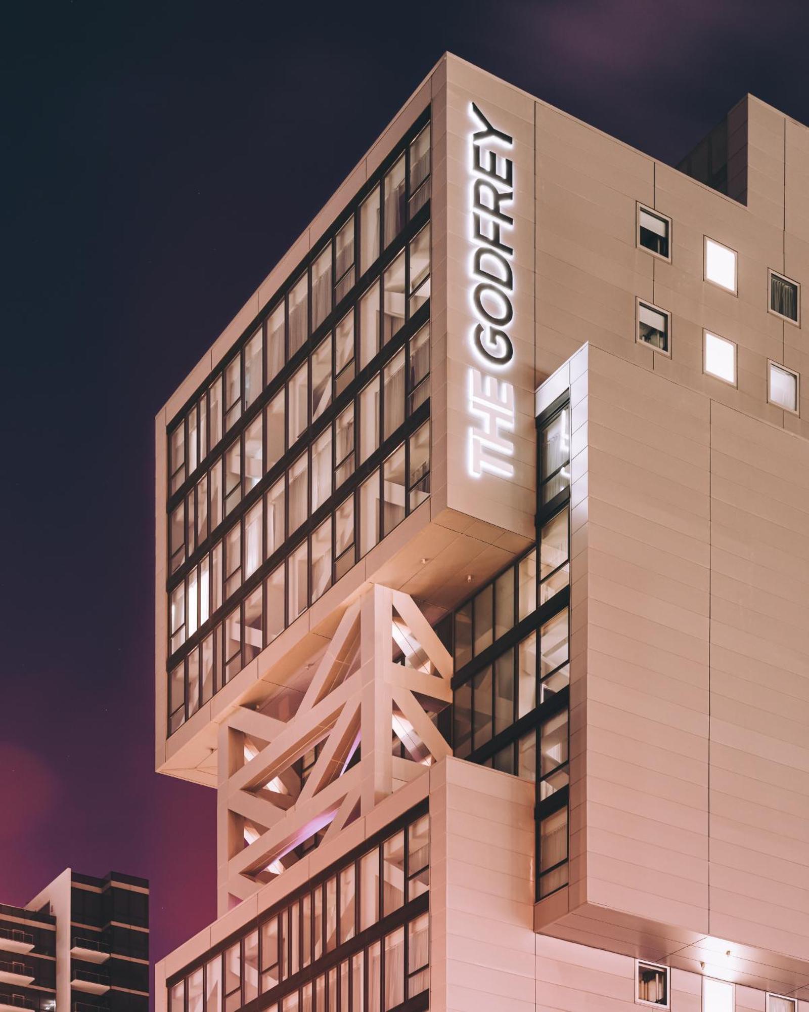 Godfrey Hotel Chicago Exterior photo